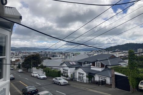 Photo of property in 68 Thompson Street, Mount Cook, Wellington, 6011