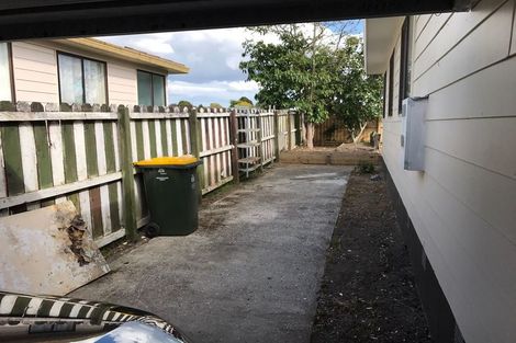 Photo of property in 2/32 Palmers Road, Clendon Park, Auckland, 2103