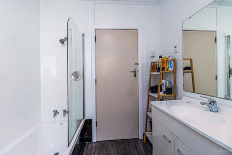 Photo of property in 17 Nelson Terrace, Seaview, Timaru, 7910