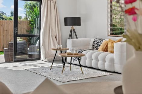 Photo of property in 61d Sabulite Road, Kelston, Auckland, 0602