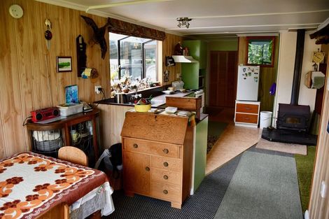 Photo of property in 3 Wharf Road, Karamea, 7893