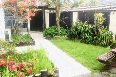 Photo of property in 14 Tatyana Place, Massey, Auckland, 0614