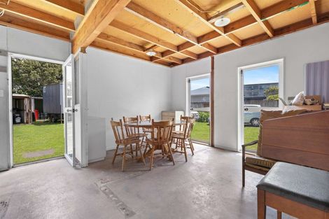 Photo of property in 906 Papamoa Beach Road, Papamoa Beach, Papamoa, 3118