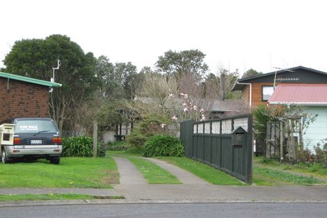 Photo of property in 6 Tauranga Place, Waitara, 4320