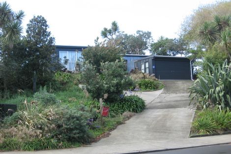 Photo of property in 53 Margaret Road, Raumati Beach, Paraparaumu, 5032