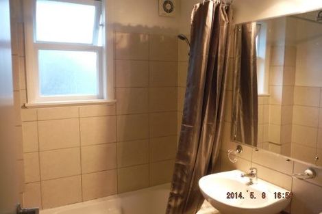 Photo of property in 49 Line Road, Glen Innes, Auckland, 1072