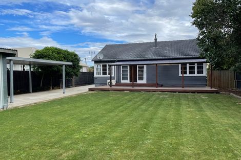 Photo of property in 25 Lees Road, Strowan, Christchurch, 8052