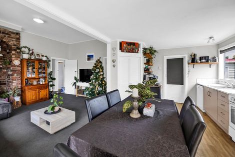 Photo of property in 22 Mahoe Street, Inglewood, 4330