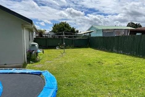 Photo of property in 158 Winchester Street, Levin, 5510