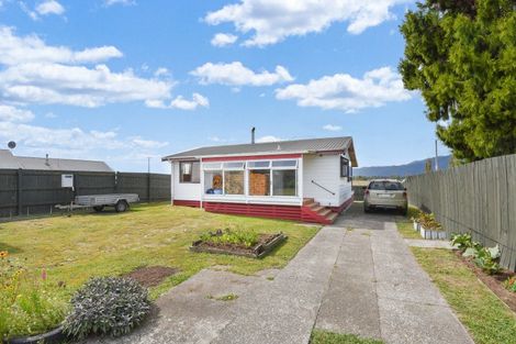 Photo of property in 8 Kahikatea Street, Murupara, 3025