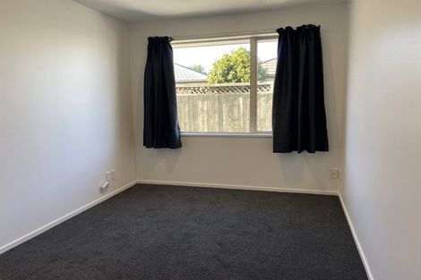 Photo of property in 92 Peverel Street, Riccarton, Christchurch, 8041