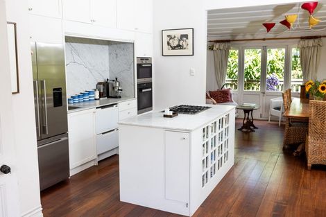 Photo of property in 104 Bassett Road, Remuera, Auckland, 1050