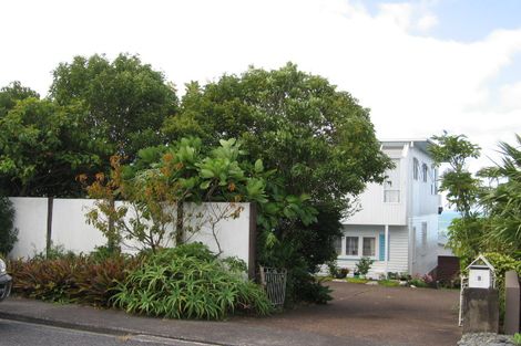 Photo of property in 3 Midway Avenue, Castor Bay, Auckland, 0620