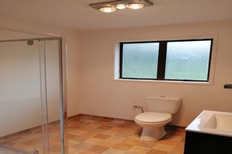 Photo of property in 12 St Catherine Crescent, West Harbour, Auckland, 0618