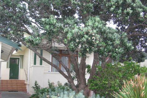 Photo of property in 58 Hector Street, Seatoun, Wellington, 6022