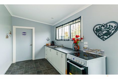 Photo of property in 12 James Street, Waimate, 7980