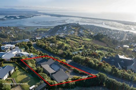 Photo of property in 158 Glenstrae Road, Redcliffs, Christchurch, 8081