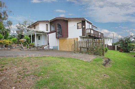 Photo of property in 1 Tremen Place, Pukekohe, 2120
