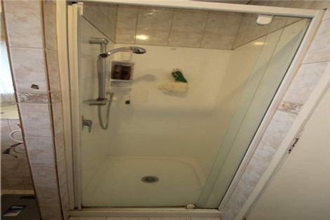 Photo of property in 50 Marlborough Avenue, Glenfield, Auckland, 0629