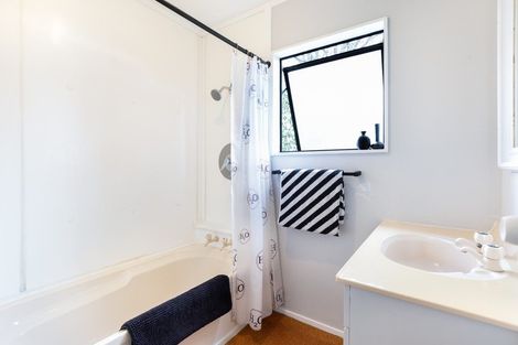 Photo of property in 1a Bracken Street, Leamington, Cambridge, 3432