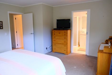 Photo of property in 50 Postgate Drive, Whitby, Porirua, 5024