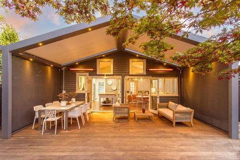 Photo of property in 81 Carlton Mill Road, Merivale, Christchurch, 8014