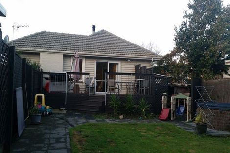 Photo of property in 355 Hills Road, Mairehau, Christchurch, 8013