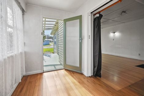 Photo of property in 9 Raroa Road, Paeroa, 3600