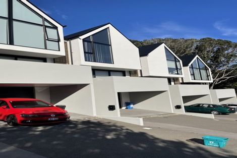 Photo of property in 79 Melbourne Road, Island Bay, Wellington, 6023