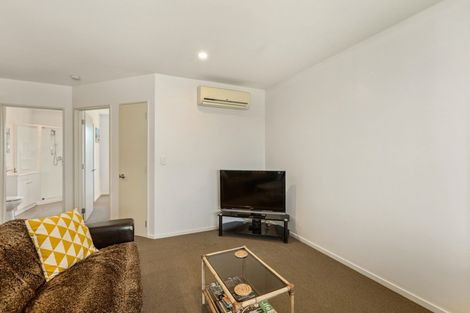 Photo of property in 3/75 Thackeray Place, Waltham, Christchurch, 8023