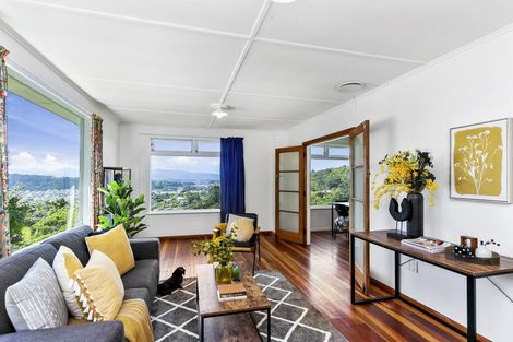 Photo of property in 19 Zetland Street, Highbury, Wellington, 6012