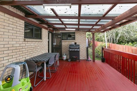 Photo of property in 27 Ellis Avenue, Mount Roskill, Auckland, 1041