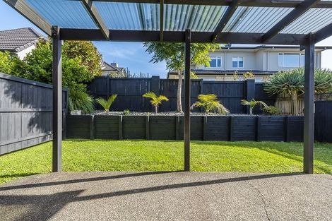 Photo of property in 12b Bluefin Way, West Harbour, Auckland, 0618