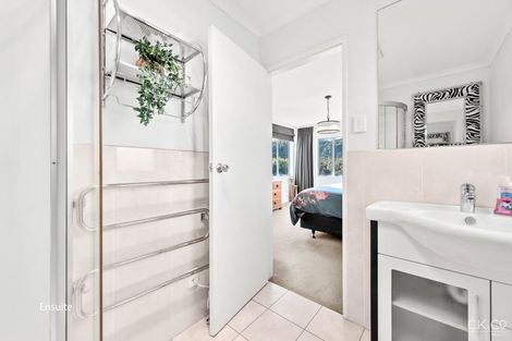 Photo of property in 15 Frankie Stevens Place, Riverstone Terraces, Upper Hutt, 5018