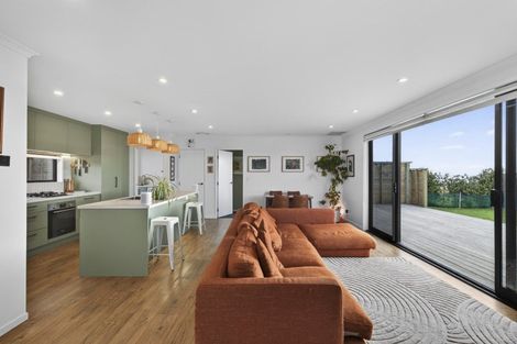 Photo of property in 428 Coast Road, Warea, New Plymouth, 4381