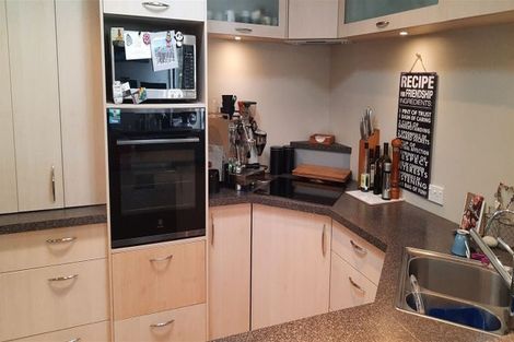 Photo of property in 71a Mcfaddens Road, St Albans, Christchurch, 8052