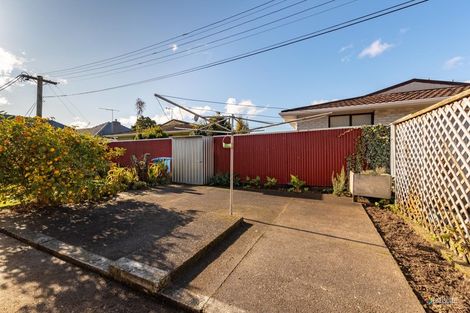 Photo of property in 5 Lane Street, Wallaceville, Upper Hutt, 5018