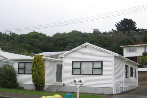 Photo of property in 8 Phillip Street, Johnsonville, Wellington, 6037