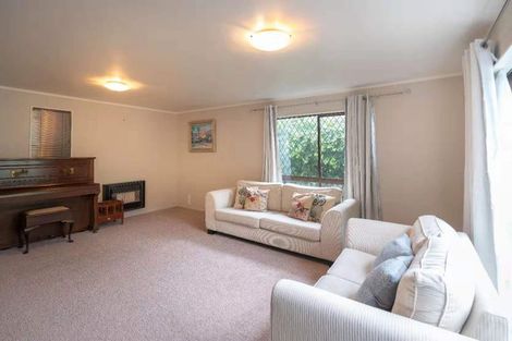 Photo of property in 10 Tio Tio Road, Miramar, Wellington, 6022