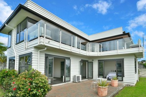 Photo of property in 22 Wentwood Place, Torbay, Auckland, 0630