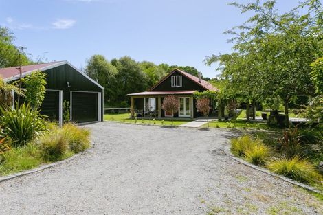 Photo of property in 1/142 Mapara Road, Acacia Bay, Taupo, 3385