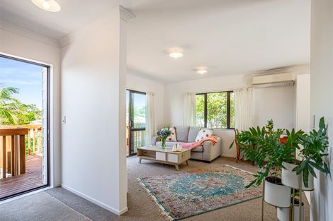 Photo of property in 88a West Harbour Drive, West Harbour, Auckland, 0618