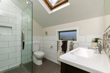 Photo of property in 2/305 Lake Road, Hauraki, Auckland, 0622