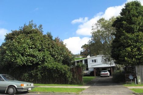 Photo of property in 71 Beechdale Crescent, Pakuranga Heights, Auckland, 2010
