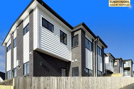 Photo of property in 260 Don Buck Road, Massey, Auckland, 0614