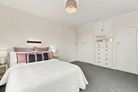 Photo of property in 3 Dickson Crescent, Saint Johns Hill, Whanganui, 4500