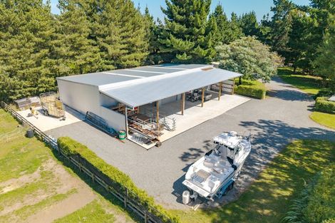 Photo of property in 32 Scarlet Oak Drive, West Melton, Christchurch, 7676