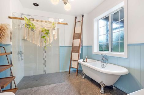 Photo of property in 123b Colombo Road, Waiuku, 2123