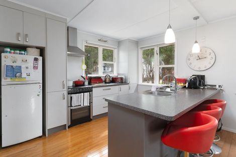 Photo of property in 22 Renall Street, Featherston, 5710