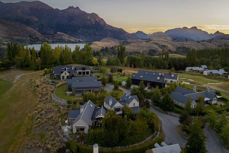 Photo of property in Millbrook Resort, 9 Ayrburn Ridge, Arrowtown, Queenstown, 9371